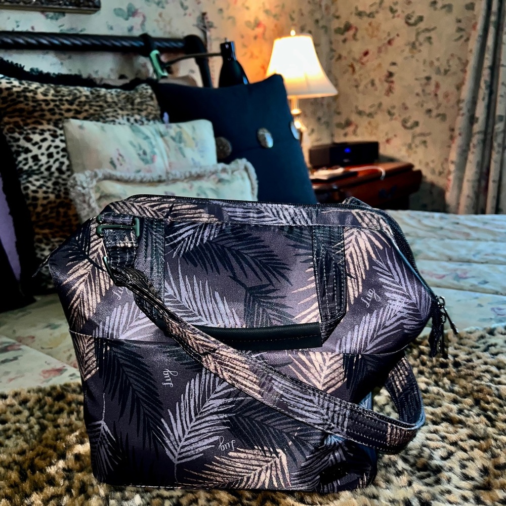 Lug Chomper Top Handle Bag NWT'S